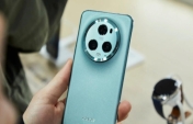 Honor Phones Integrate DeepSeek: AI-Powered Smartphone Experience